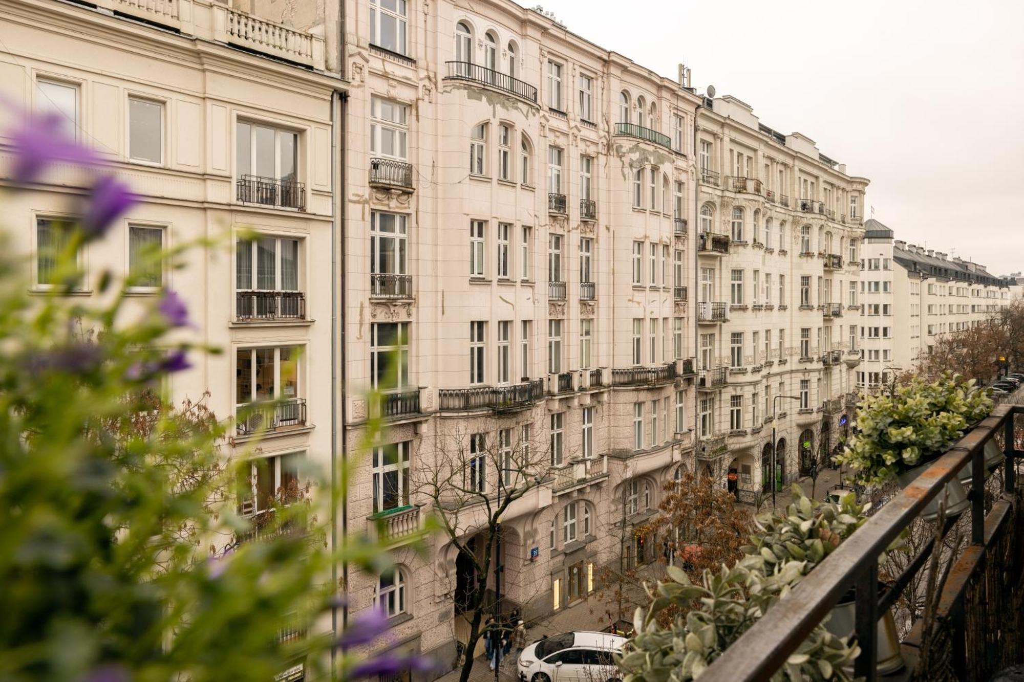 Relax Apartment Hoza / Poznanska Warsaw Exterior photo